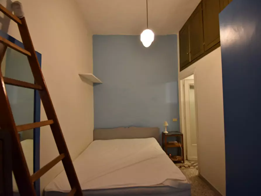 Immagine 18 di Appartamento in affitto  in via goffredo mameli a Roma