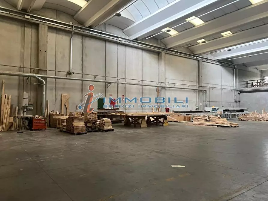 Immagine 3 di Laboratorio in vendita  in VIA CECHOV a San Giuliano Milanese