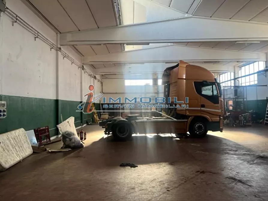 Immagine 7 di Capannone industriale in vendita  in VIA LARIO a San Giuliano Milanese