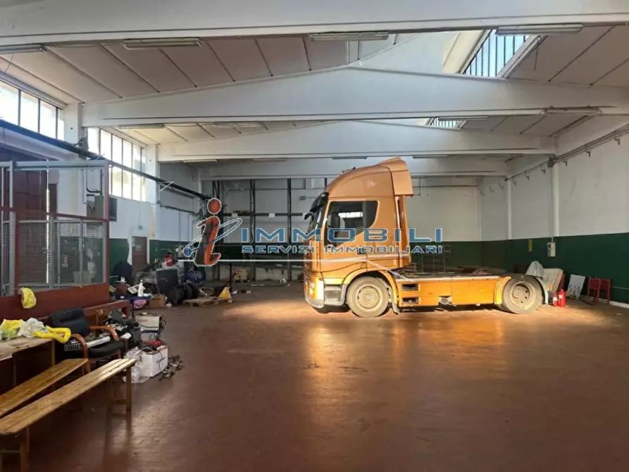 Immagine 15 di Capannone industriale in vendita  in VIA LARIO a San Giuliano Milanese