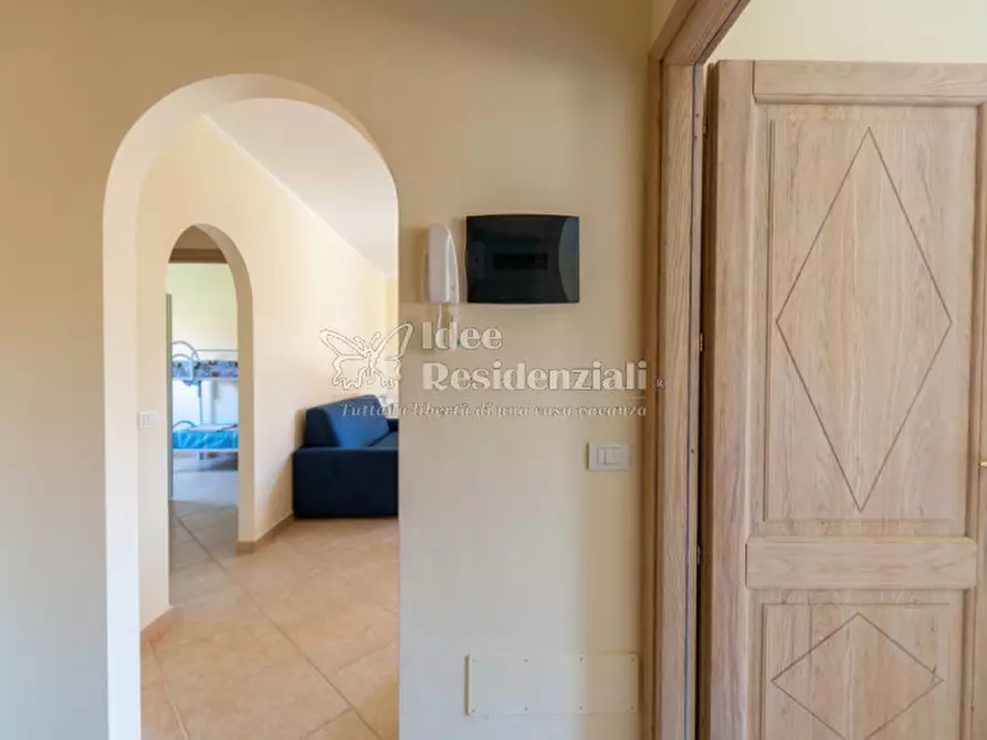 Immagine 19 di Appartamento in vendita  in Via dei Pini a Golfo Aranci