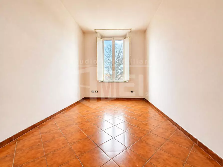 Immagine 9 di Appartamento in vendita  in viale italia a Livorno
