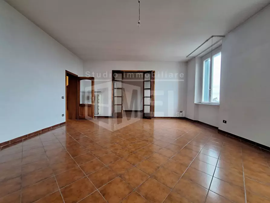 Immagine 10 di Appartamento in vendita  in viale italia a Livorno