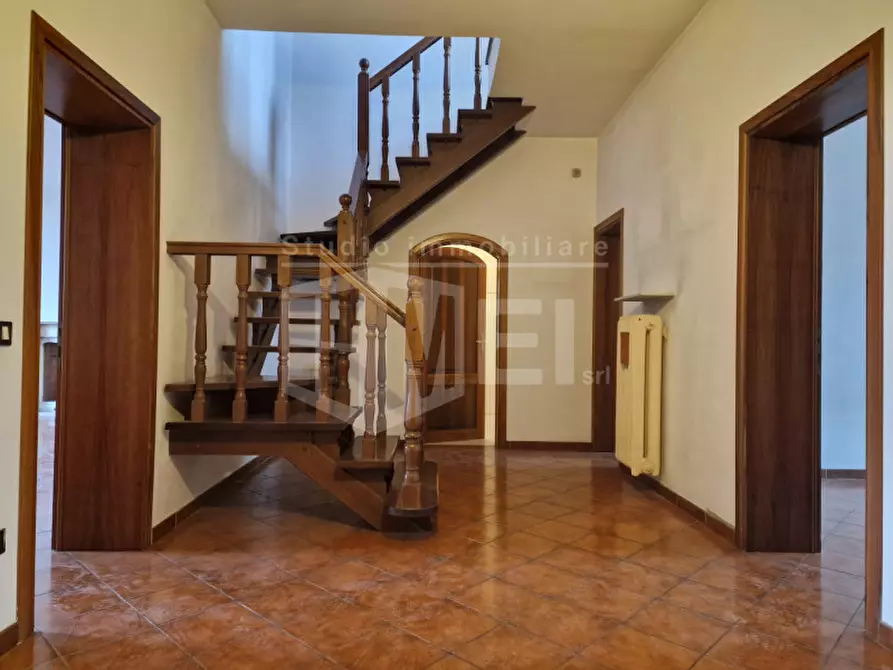 Immagine 27 di Appartamento in vendita  in viale italia a Livorno