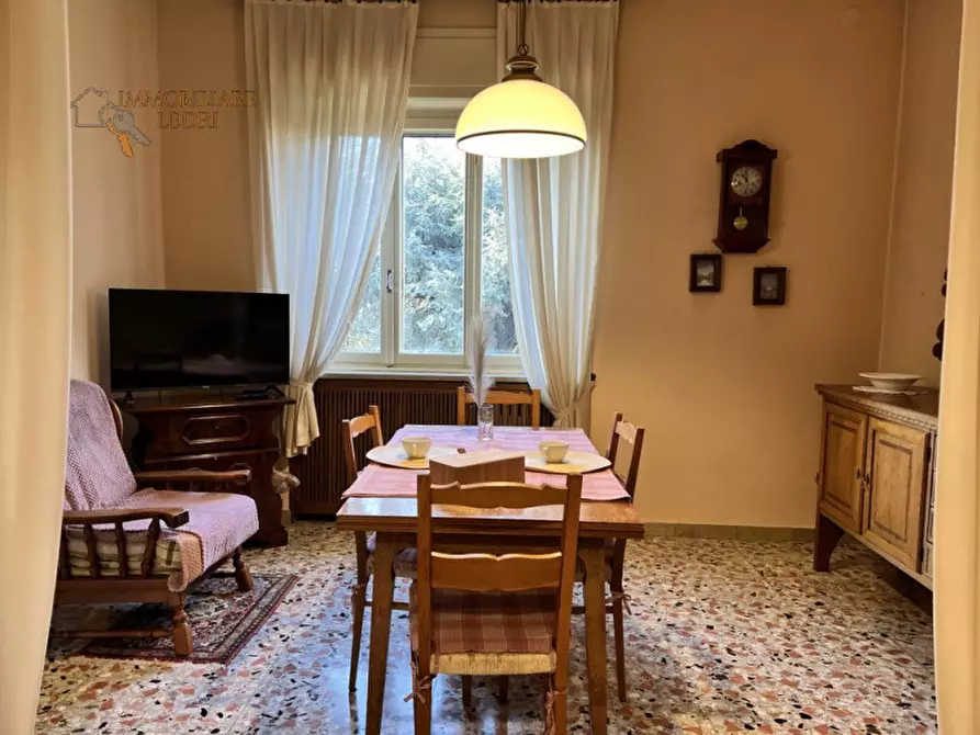 Immagine 23 di Villa in vendita  in via Bassone a Verona