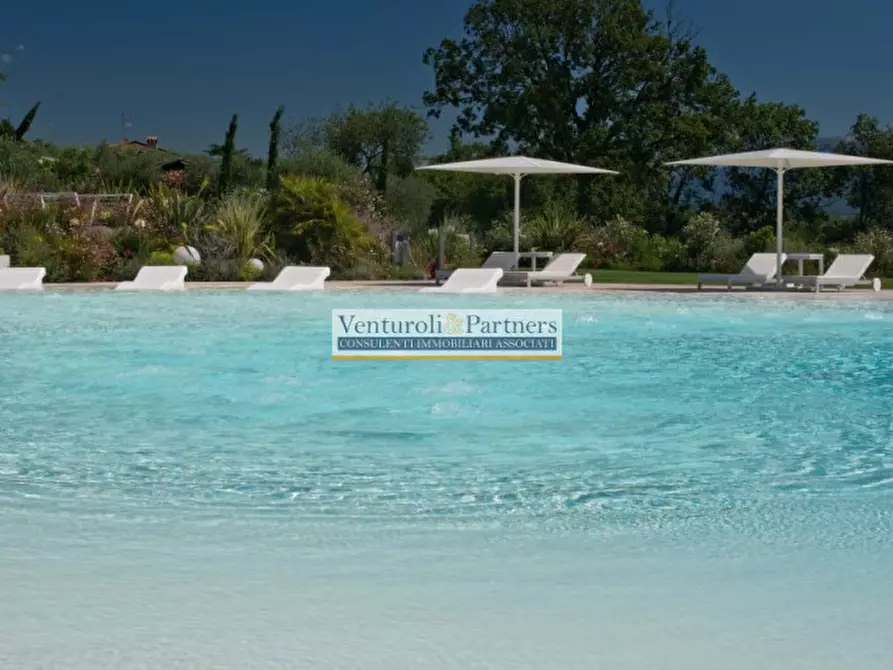 Immagine 12 di Attico in vendita  in strada provinciale 25 a Padenghe Sul Garda