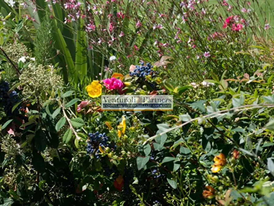 Immagine 38 di Attico in vendita  in strada provinciale 25 a Padenghe Sul Garda