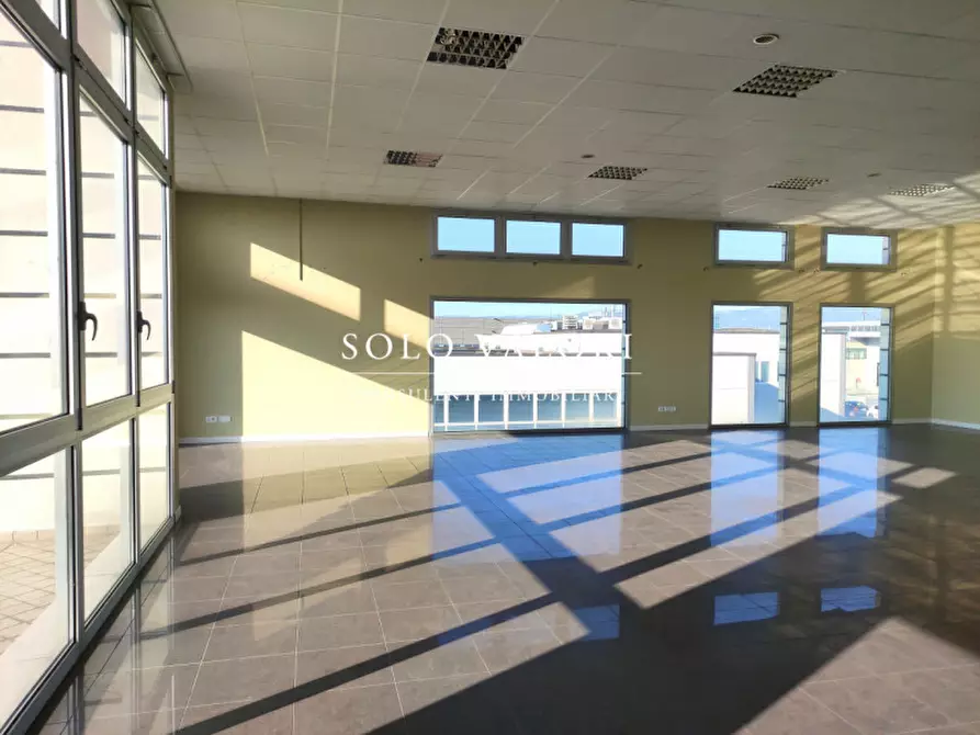 Immagine 2 di Ufficio in vendita  a Castelfranco Veneto