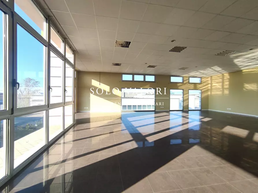 Immagine 4 di Ufficio in vendita  a Castelfranco Veneto