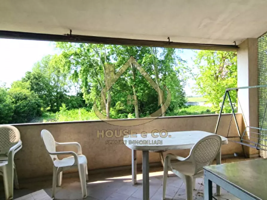 Immagine 10 di Villa in vendita  in Via Grandi a Cilavegna