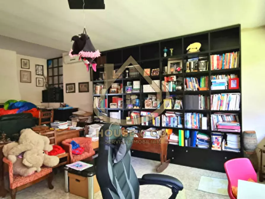 Immagine 15 di Villa in vendita  in Via Grandi a Cilavegna