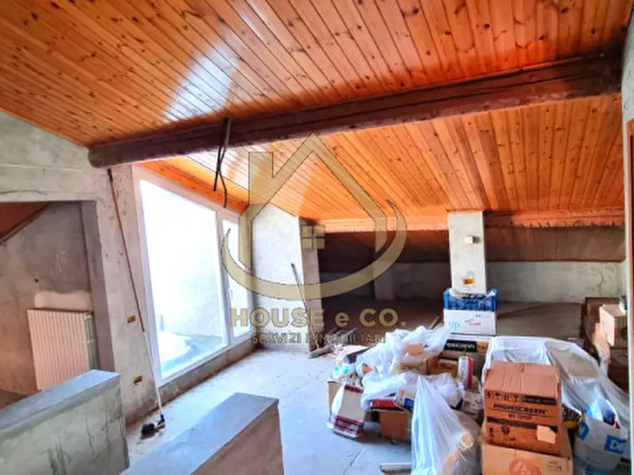 Immagine 28 di Villa in vendita  in Via Grandi a Cilavegna