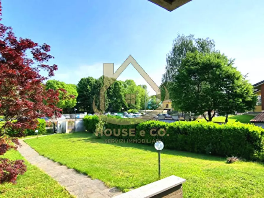 Immagine 37 di Villa in vendita  in Via Grandi a Cilavegna