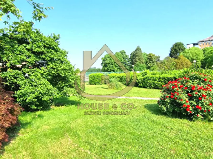 Immagine 45 di Villa in vendita  in Via Grandi a Cilavegna