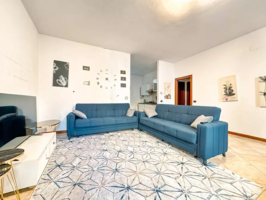 Immagine 1 di Appartamento in vendita  in VIA BELLINI 27 a Oleggio