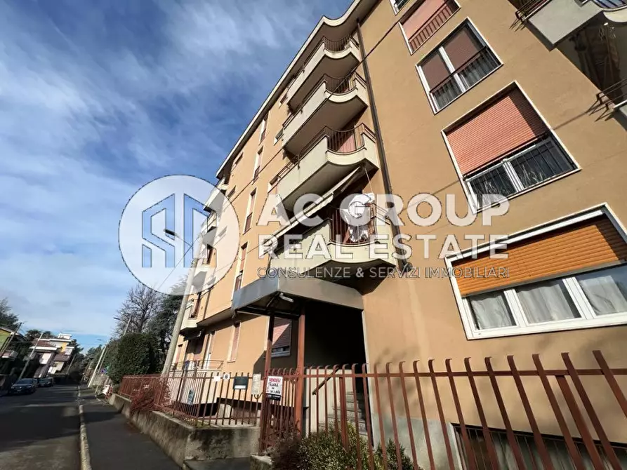 Immagine 1 di Appartamento in vendita  in Via Monte Ortigara a Castellanza