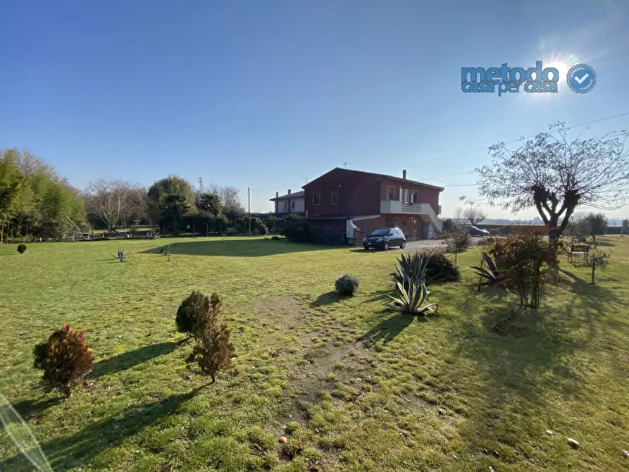 Immagine 24 di Casa indipendente in vendita  a Pincara