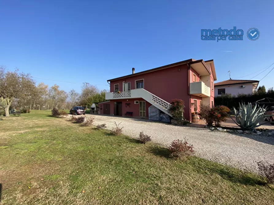 Immagine 25 di Casa indipendente in vendita  a Pincara