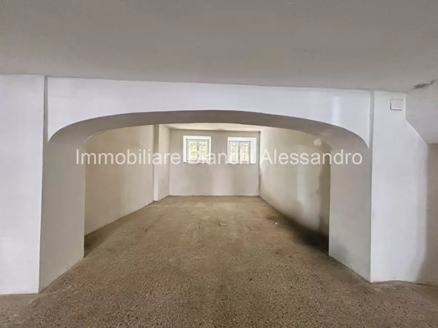 Immagine 2 di Negozio in affitto  in Via Roma a Bagno A Ripoli