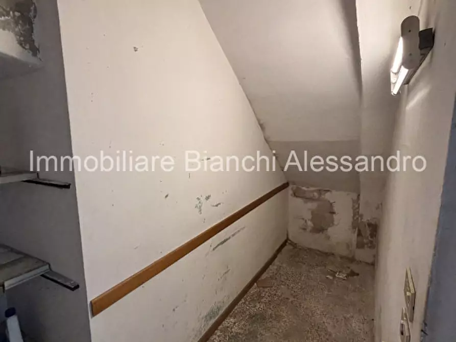 Immagine 3 di Negozio in affitto  in Via Roma a Bagno A Ripoli