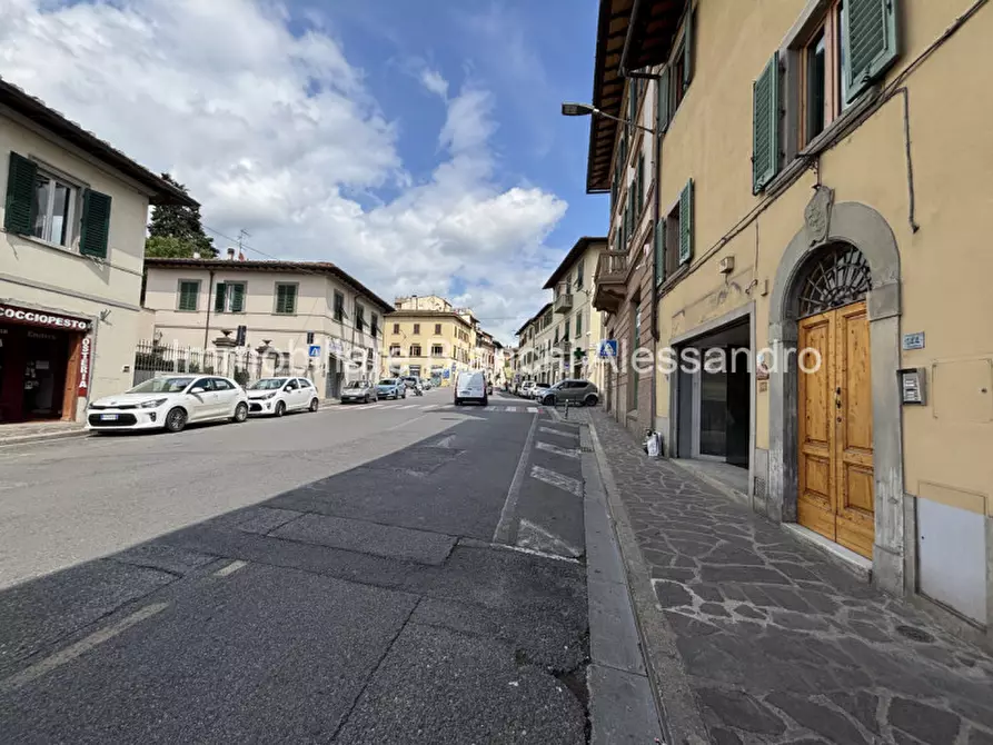 Immagine 7 di Negozio in affitto  in Via Roma a Bagno A Ripoli