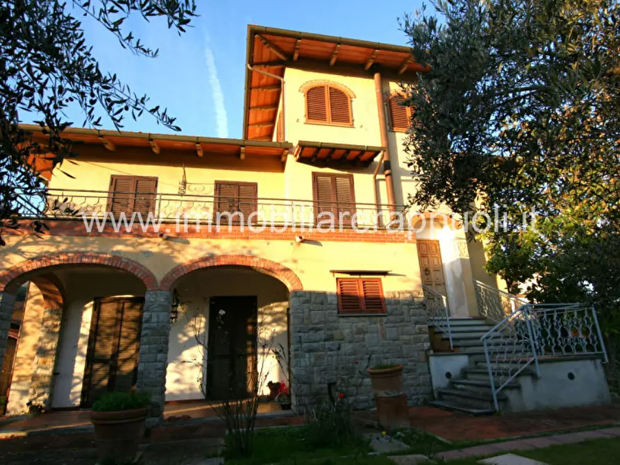 Immagine 21 di Casa indipendente in vendita  a Lucignano