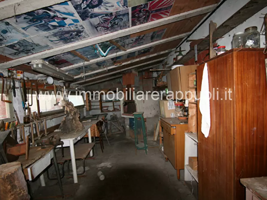 Immagine 25 di Casa indipendente in vendita  a Lucignano