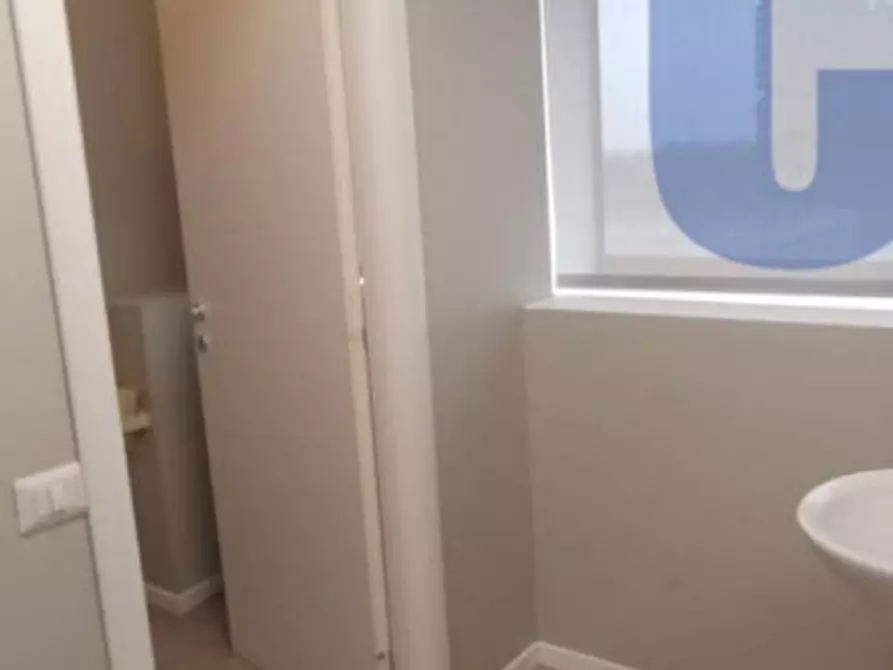 Immagine 23 di Ufficio in affitto  in VIA SCHIEVANO ENRICO a Milano