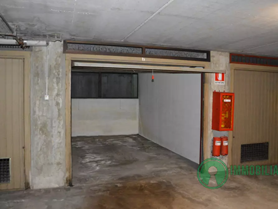 Immagine 1 di Garage in vendita  in Via Diaz 13 a Tricesimo