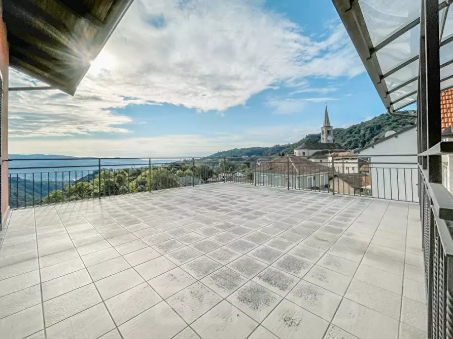 Immagine 39 di Hotel in vendita  in via omegna 13 a Arola