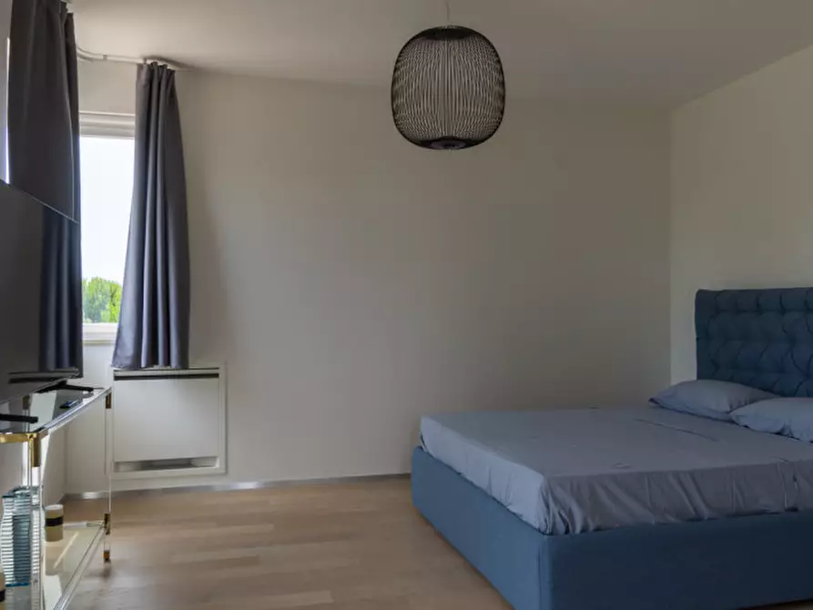 Immagine 29 di Villa in affitto  in via Donati a Forte Dei Marmi