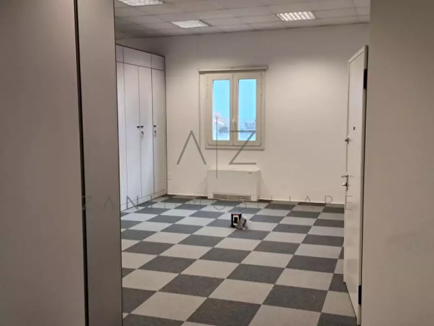 Immagine 6 di Ufficio in vendita  in Via del Lavoro a Vedelago