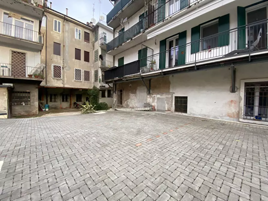 Immagine 4 di Posto auto in vendita  in Via dei Mille, 35 a Vicenza