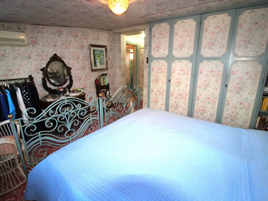 Immagine 10 di Attico in vendita  in Viale Cortina D'ampezzo a Roma