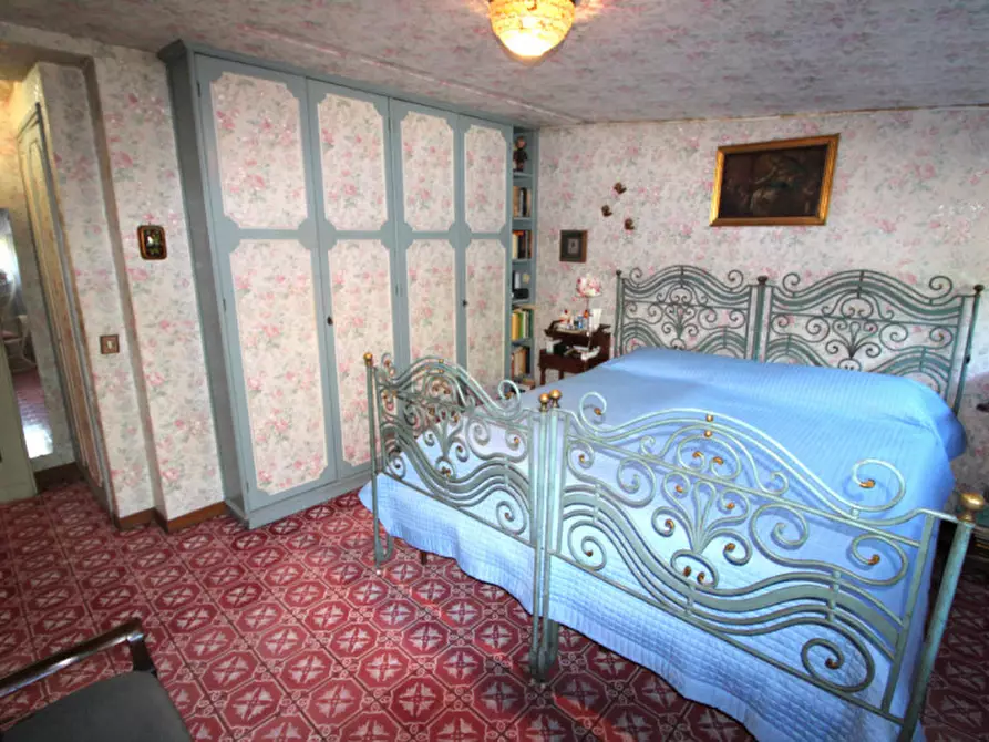 Immagine 11 di Attico in vendita  in Viale Cortina D'ampezzo a Roma