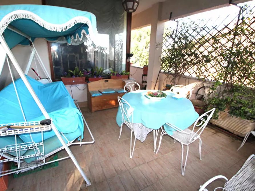 Immagine 18 di Attico in vendita  in Viale Cortina D'ampezzo a Roma