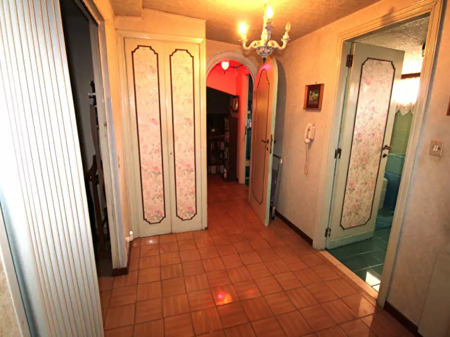 Immagine 25 di Attico in vendita  in Viale Cortina D'ampezzo a Roma