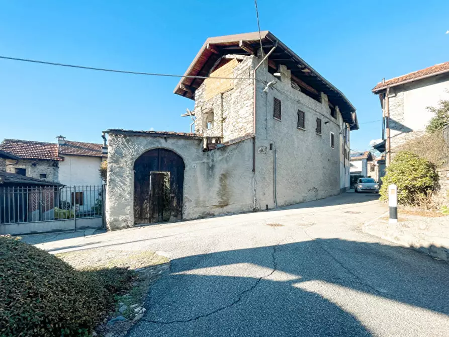 Immagine 1 di Rustico / casale in vendita  in via castello 8 a Gignese