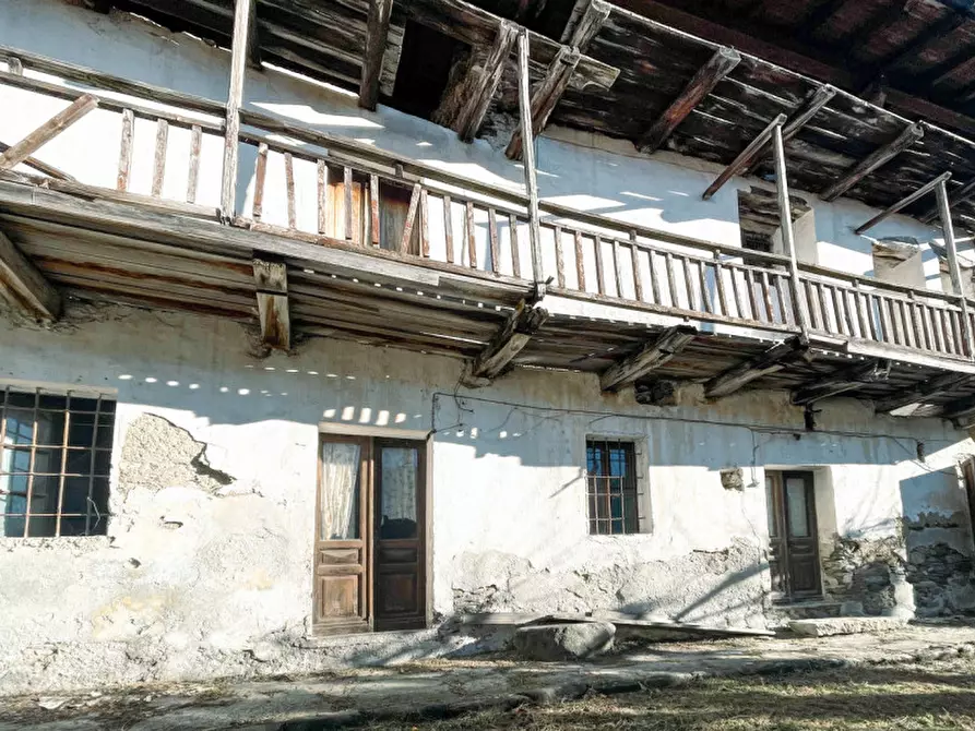 Immagine 6 di Rustico / casale in vendita  in via castello 8 a Gignese