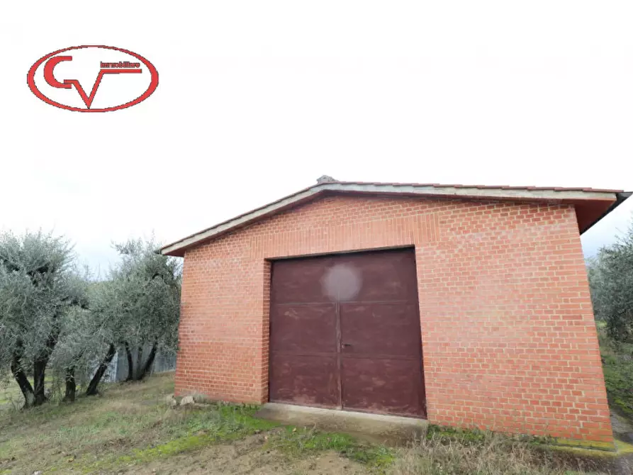 Immagine 2 di Capannone industriale in vendita  in selva a Montevarchi