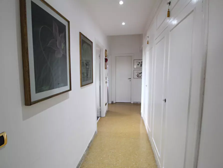 Immagine 33 di Appartamento in vendita  in Piazzale Delle Medaglie D'oro a Roma