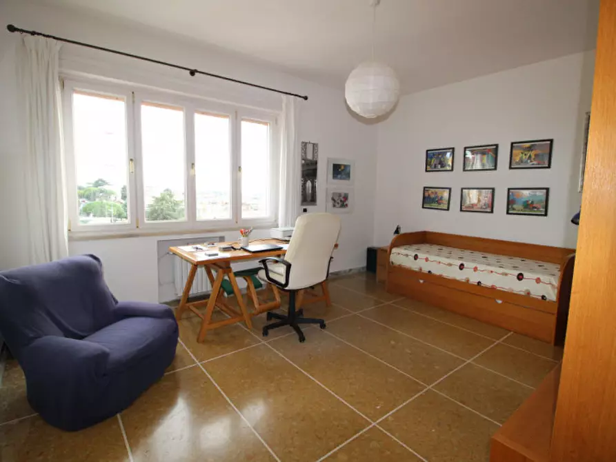 Immagine 34 di Appartamento in vendita  in Piazzale Delle Medaglie D'oro a Roma