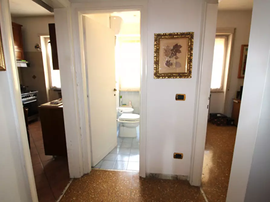 Immagine 42 di Appartamento in vendita  in Piazzale Delle Medaglie D'oro a Roma