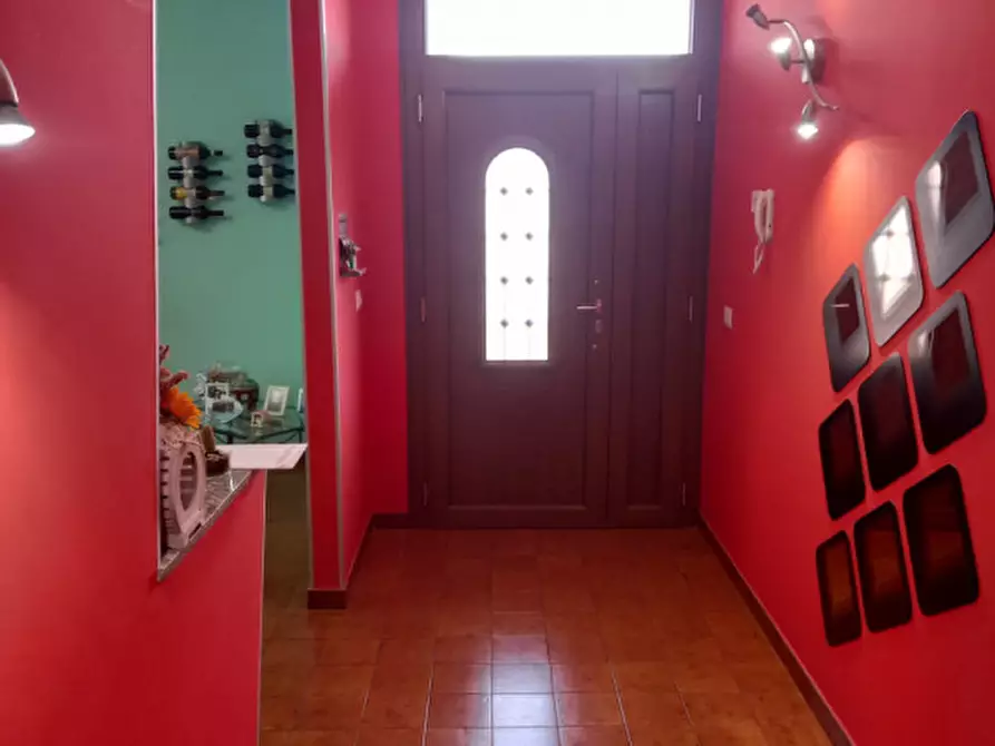 Immagine 32 di Palazzo in vendita  in via sandro botticelli a Rignano Flaminio