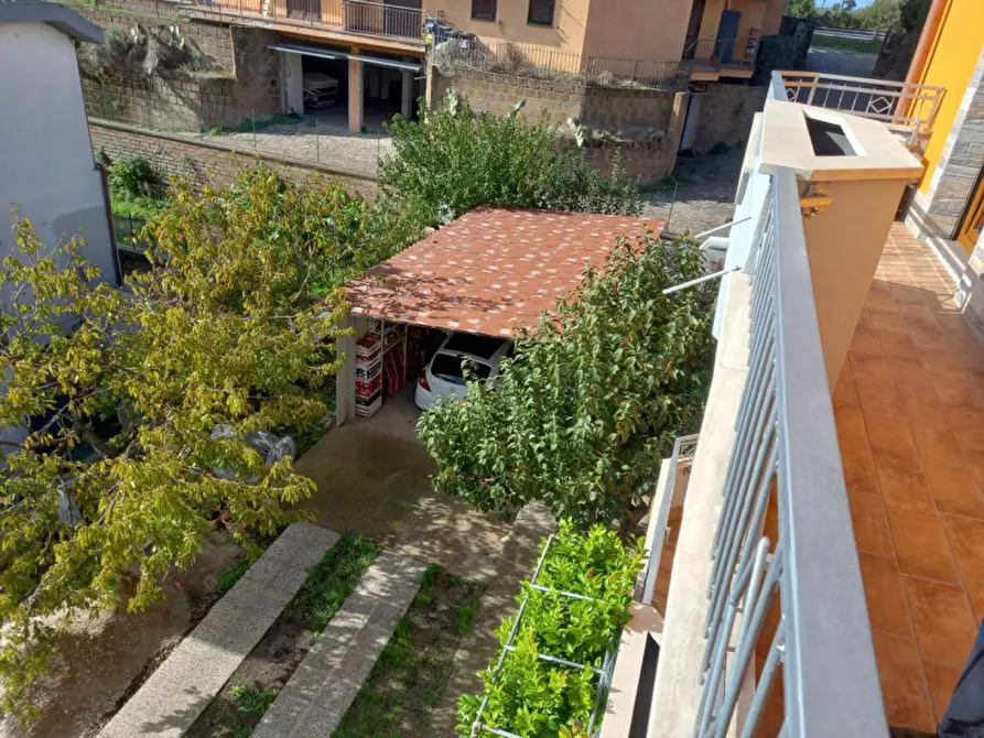 Immagine 41 di Palazzo in vendita  in via sandro botticelli a Rignano Flaminio