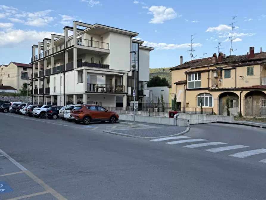 Immagine 12 di Garage in vendita  a Prato