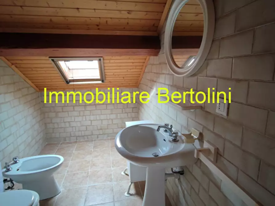 Immagine 23 di Villa in vendita  in VIA DUCA DEGLI ABRUZZI a San Remo