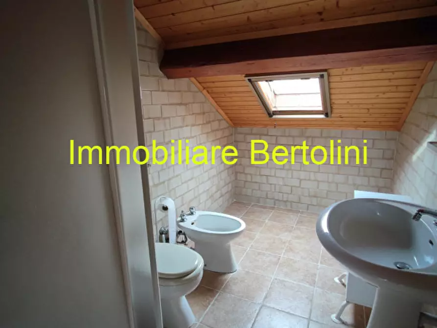 Immagine 24 di Villa in vendita  in VIA DUCA DEGLI ABRUZZI a San Remo