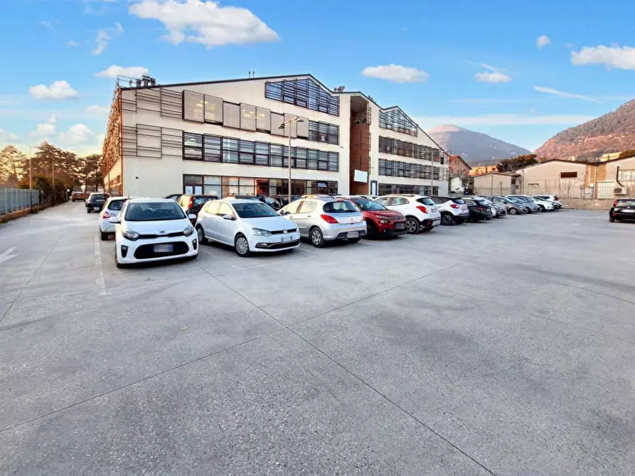 Immagine 20 di Negozio in vendita  in Via  Don Giuseppe Diana, N. snc a Gubbio