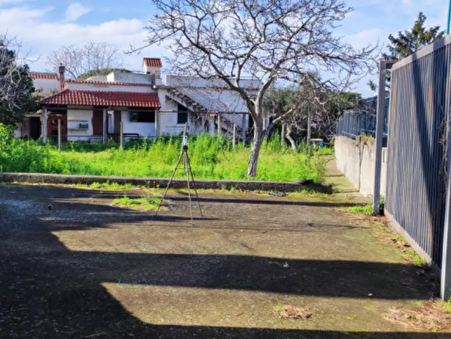 Immagine 21 di Villa in vendita  in VIA PISANI a Torre Del Greco